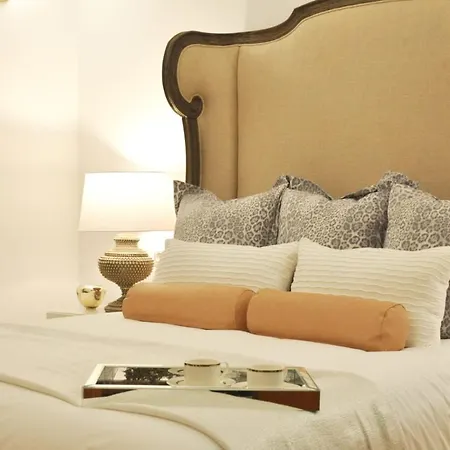 Private Swimming Pool *