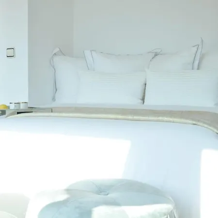 Private Swimming Pool Villa *