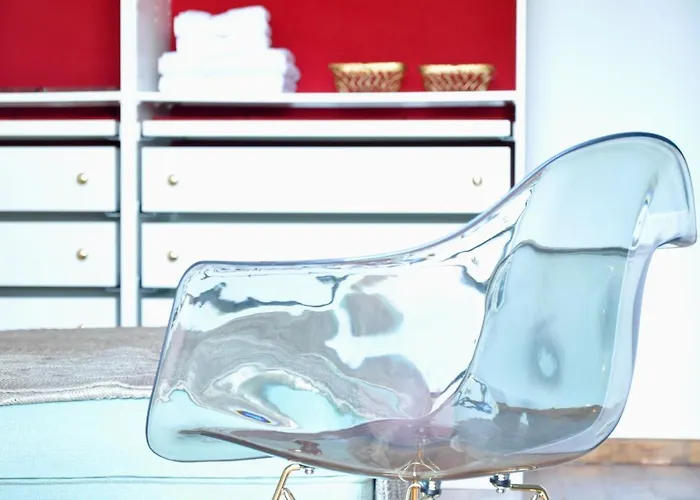 Private Swimming Pool *